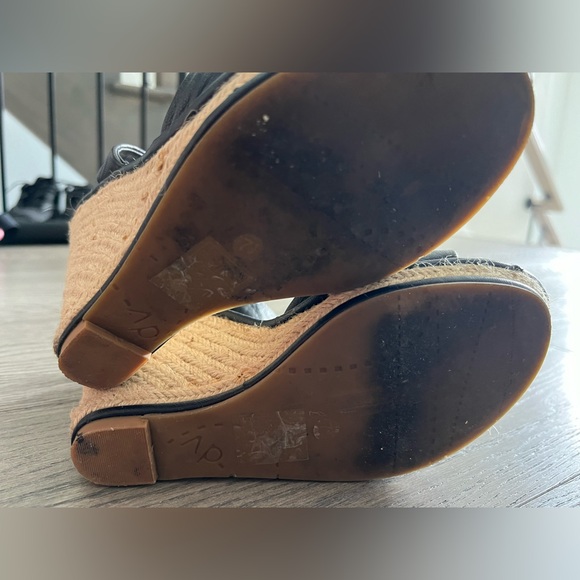 Black wedge heels - Picture 5 of 6